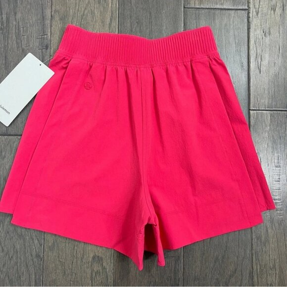 Lululemon NWT Stretch Woven Relaxed-Fit High-Rise Short 4" Cherry Mist - Picture 3 of 9